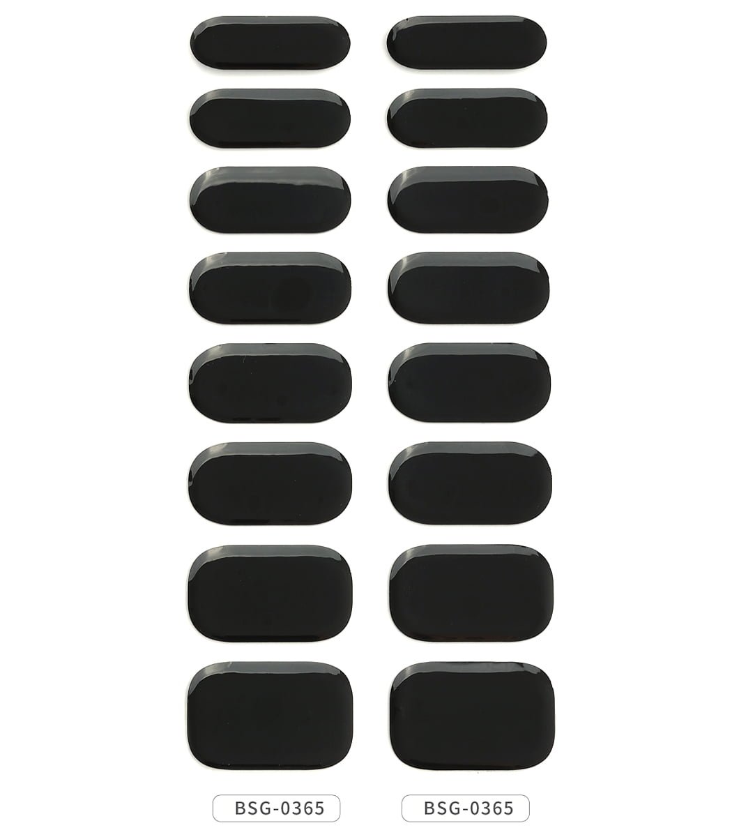 16 black opaque gel nails