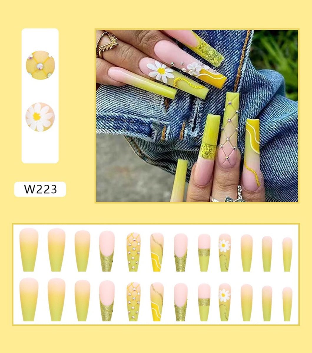24 PCS with diamond nails